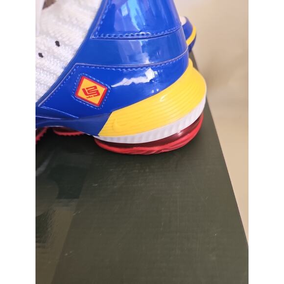 Nike Lebron 16 XVI SB Size 10 White Varsity Red CD2451 100 - Picture 8 of 11